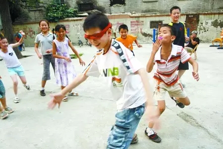 鬧元宵迎開學,8090后的你今天大不一樣!